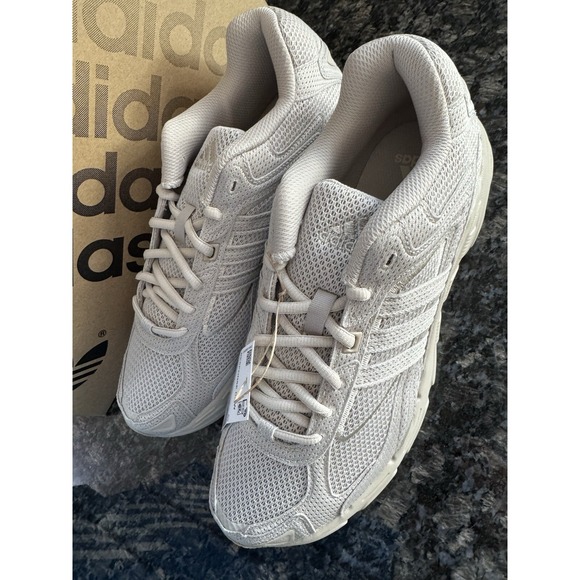 Women's Adidas Response CL 'Wonder Beige' Shoes, Sneakers IF9083 Size 10 - Picture 2 of 9